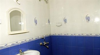 Veeniola Holiday Home Cavelossim Bagian luar foto